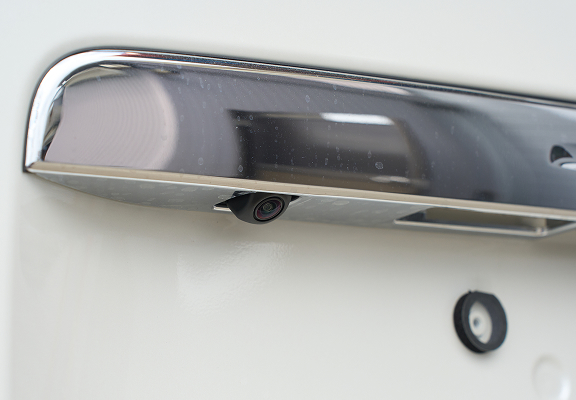 バックアイカメラ